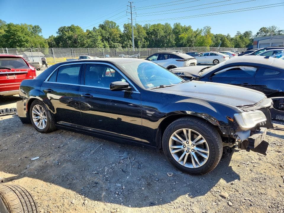 2017 CHRYSLER 300 S 4