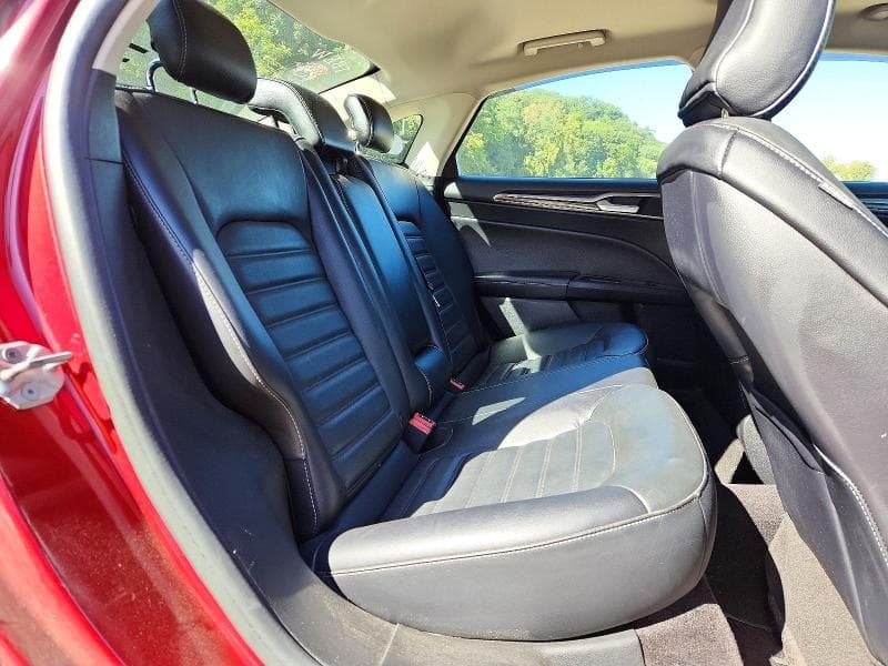 2017 FORD FUSION SE 10