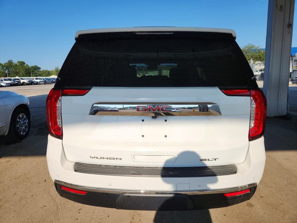 2023 GMC YUKON SLT 6