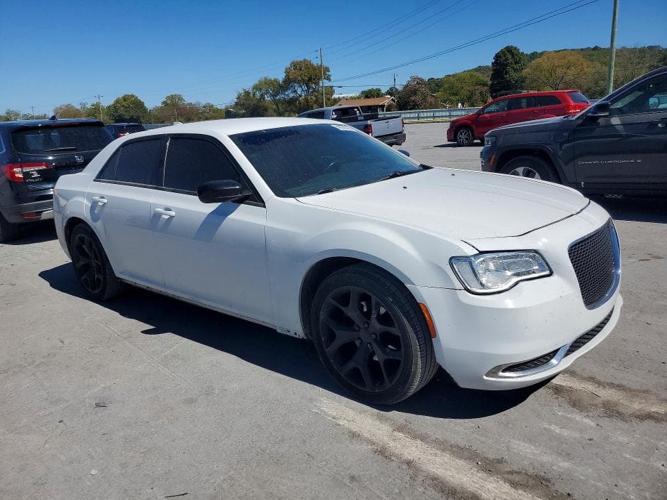 2020 CHRYSLER 300 TOURING 4