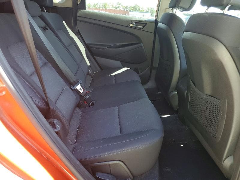 2017 HYUNDAI TUCSON SE 11