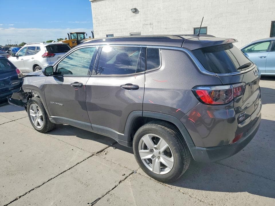 2022 JEEP COMPASS LATITUDE 2