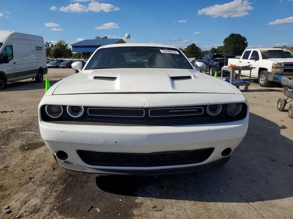 2019 DODGE CHALLENGER SXT 5