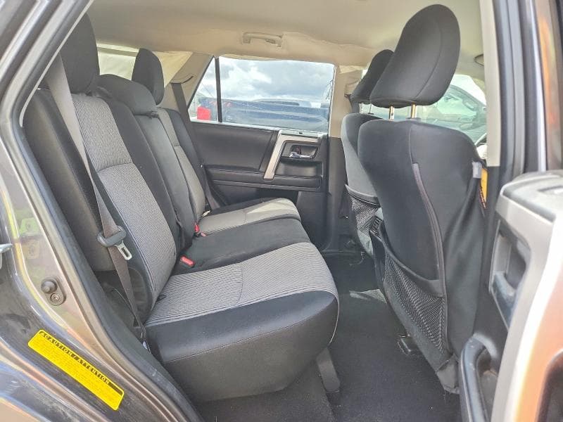 2023 TOYOTA 4RUNNER SR5 10