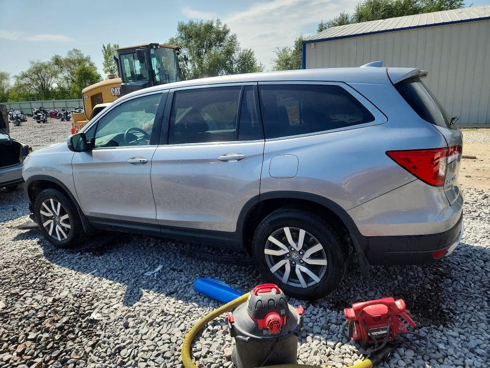 2019 HONDA PILOT EX 2