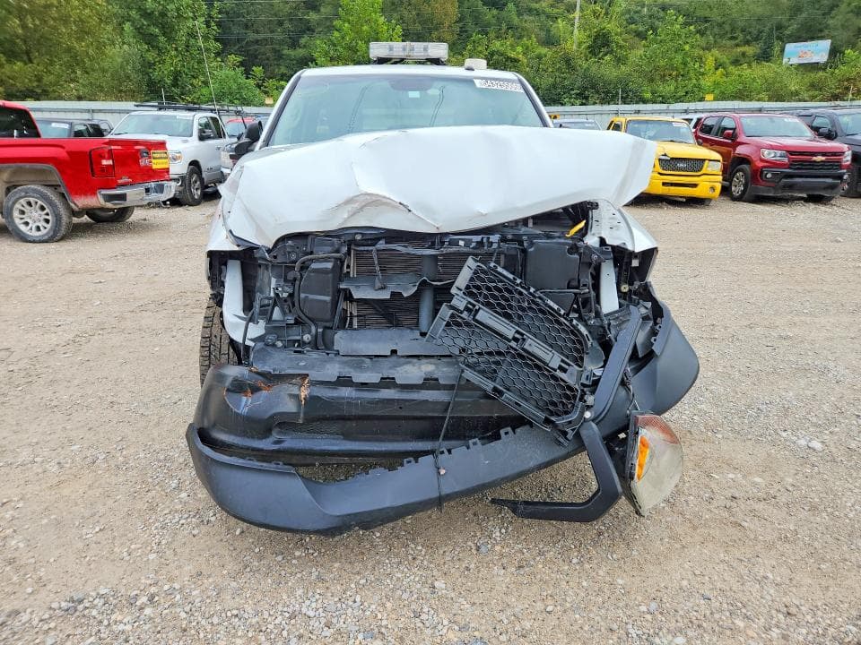 2022 RAM 1500 CLASSIC TRADESMAN 5
