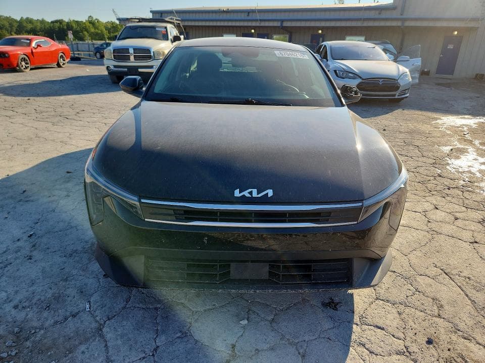 2025 KIA K4 LXS 5