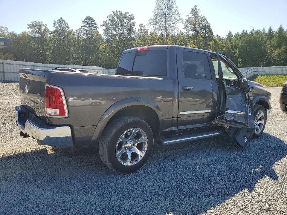 2018 RAM 1500 LARAMIE 3