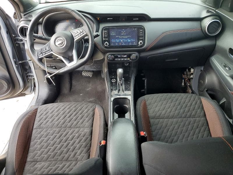 2023 NISSAN KICKS SR 8