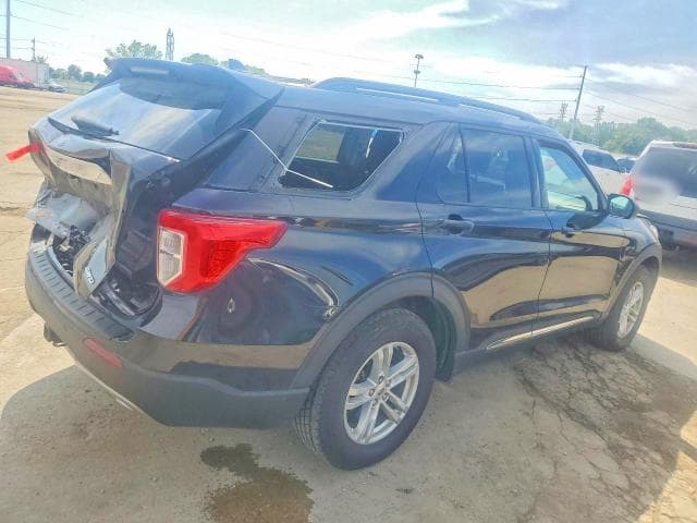 2022 FORD EXPLORER XLT 3