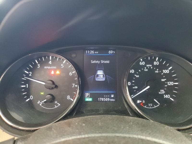 2018 NISSAN ROGUE SV 9