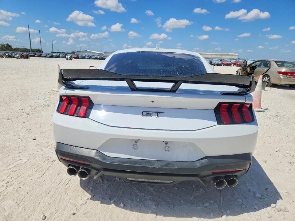 2024 FORD MUSTANG GT 6