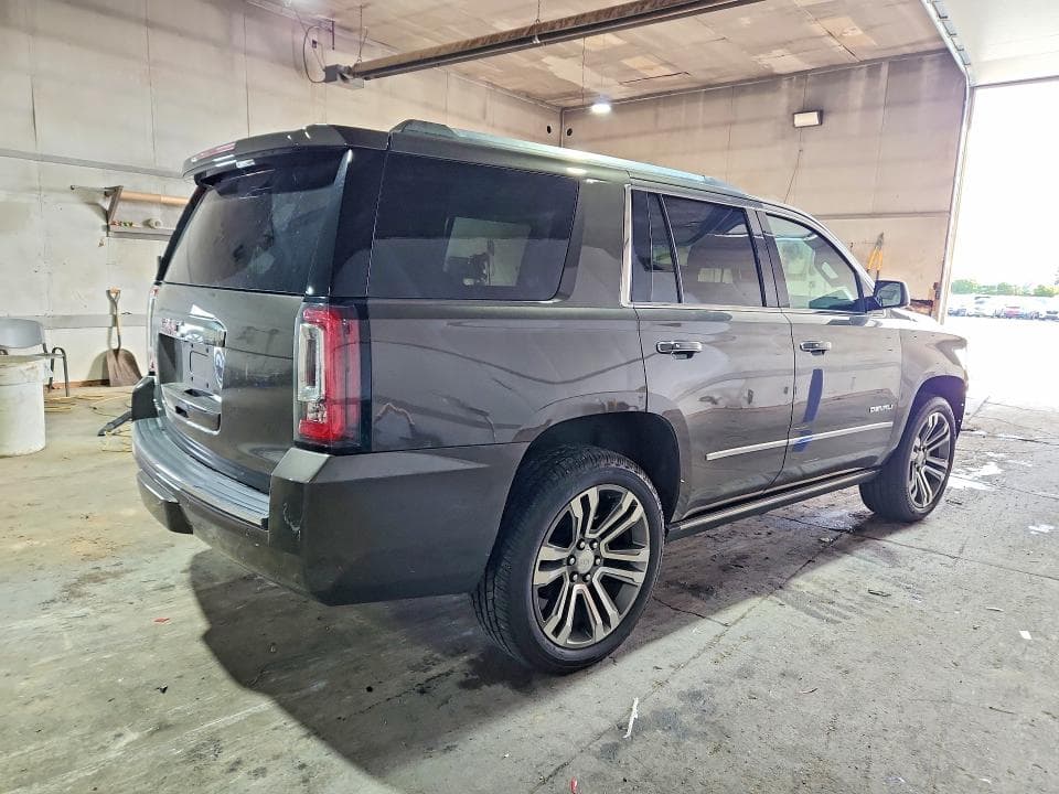 2019 GMC YUKON DENALI 3