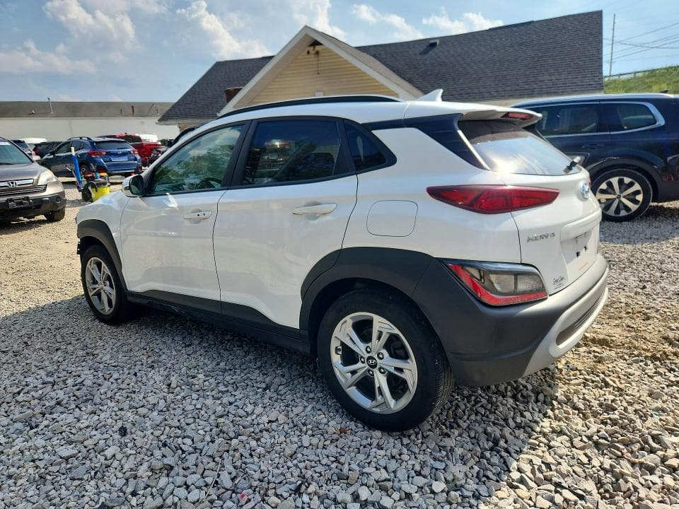 2022 HYUNDAI KONA SEL 2
