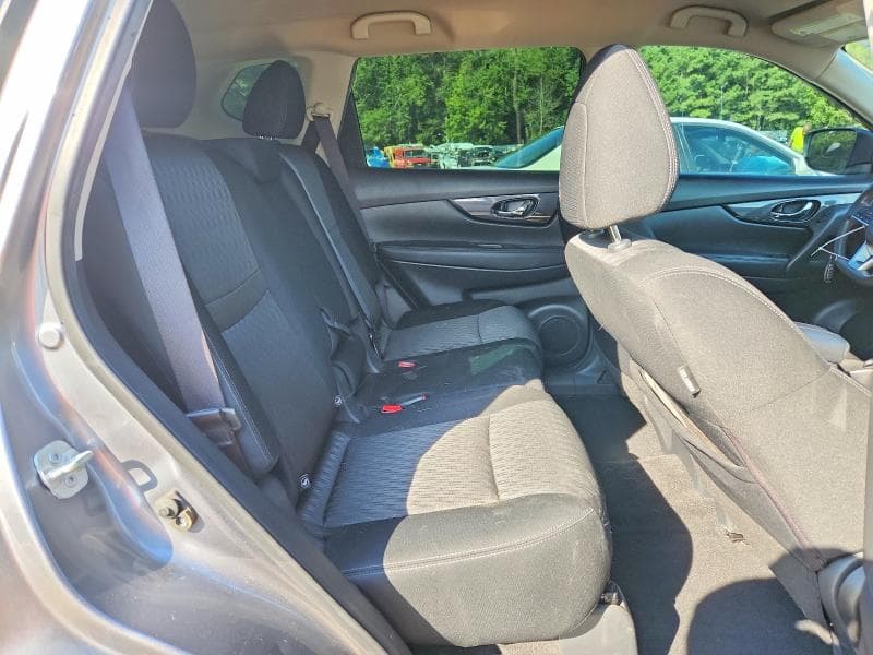 2017 NISSAN ROGUE SV 11