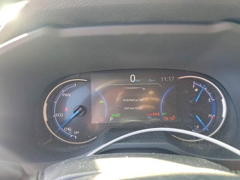 2024 TOYOTA RAV4 XLE PREMIUM 9
