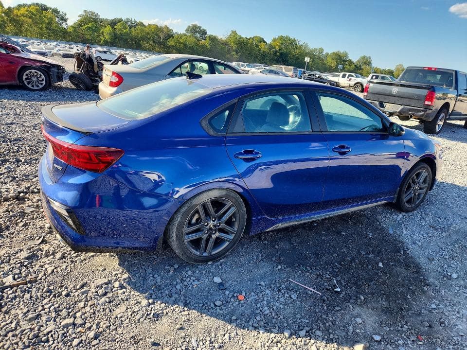 2021 KIA FORTE 3