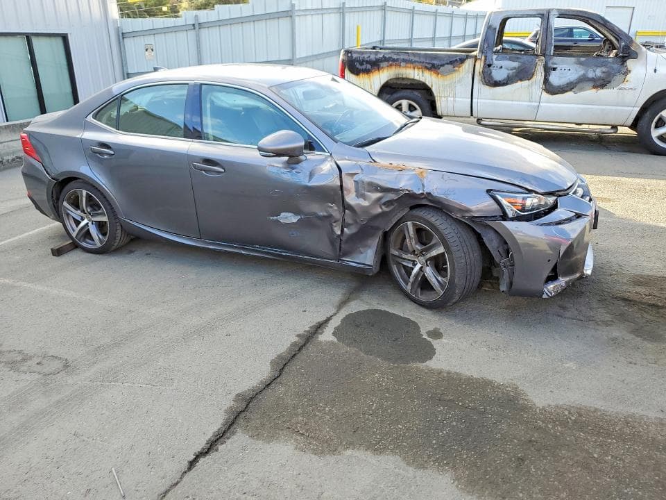 2018 LEXUS IS 300 4