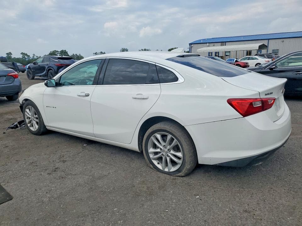 2018 CHEVROLET MALIBU LT (1LT) 2