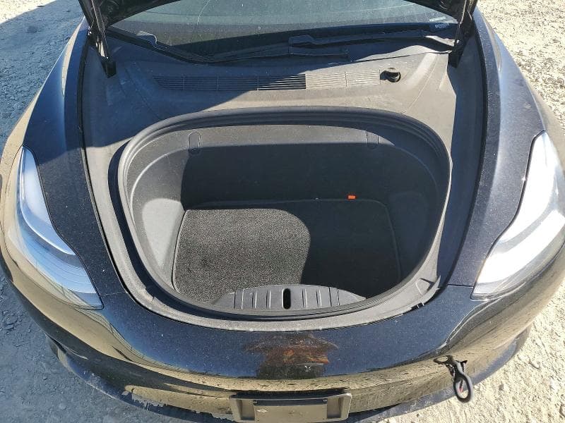 2018 TESLA MODEL 3 11