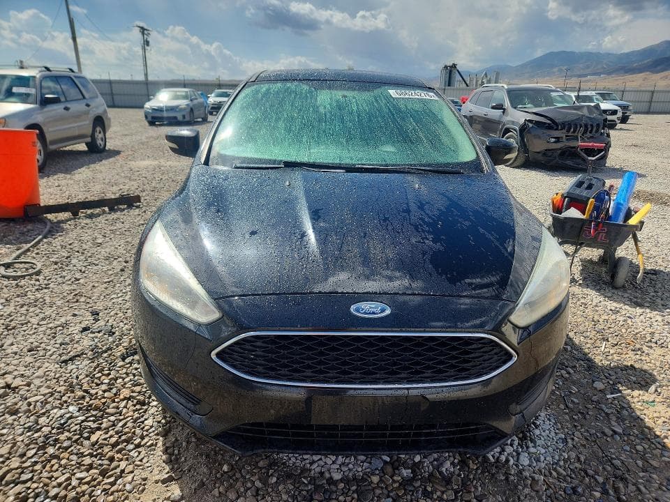 2017 FORD FOCUS SE 5