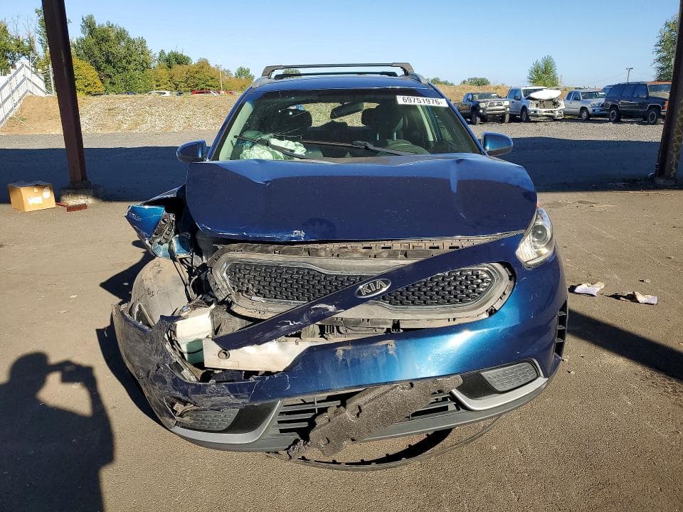 2019 KIA NIRO LX 5
