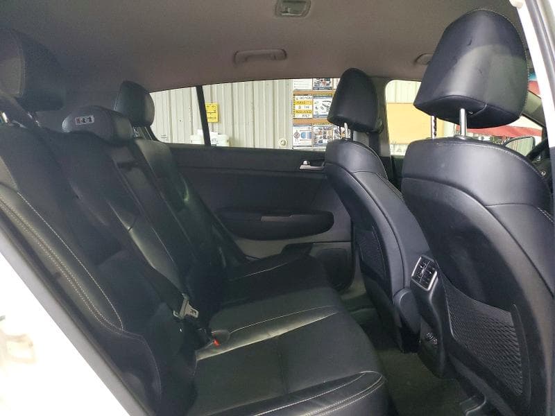 2017 KIA SPORTAGE EX 11