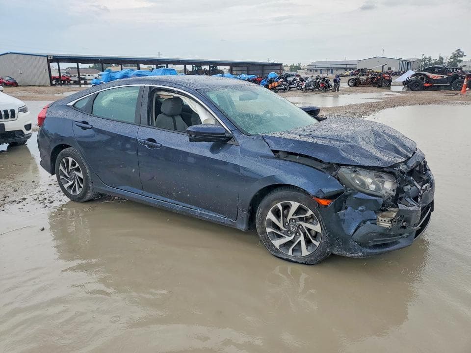 2017 HONDA CIVIC EX 4