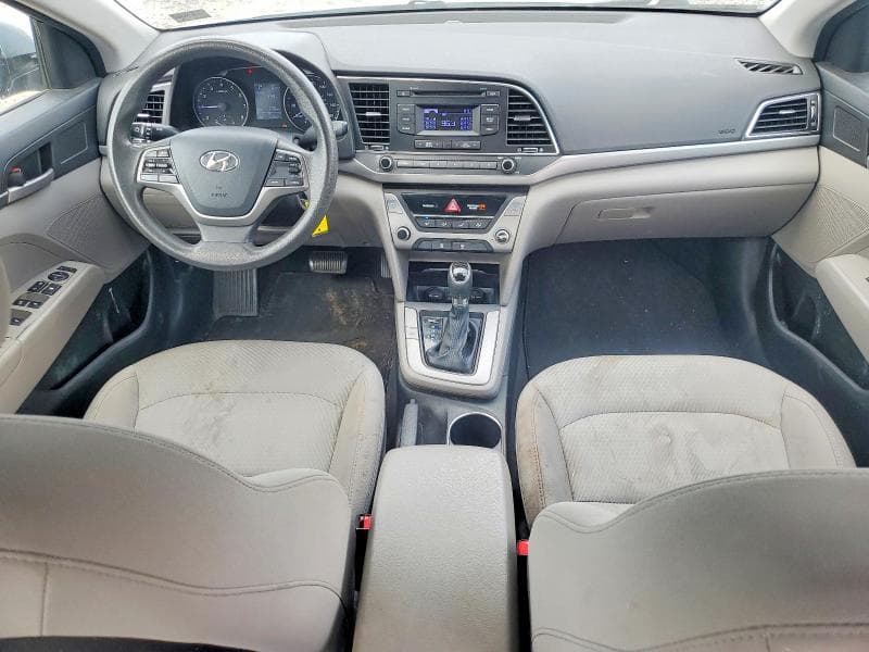 2017 HYUNDAI ELANTRA SE 8
