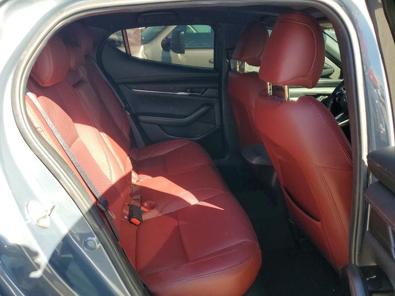 2025 MAZDA 3 PREFERRED 10