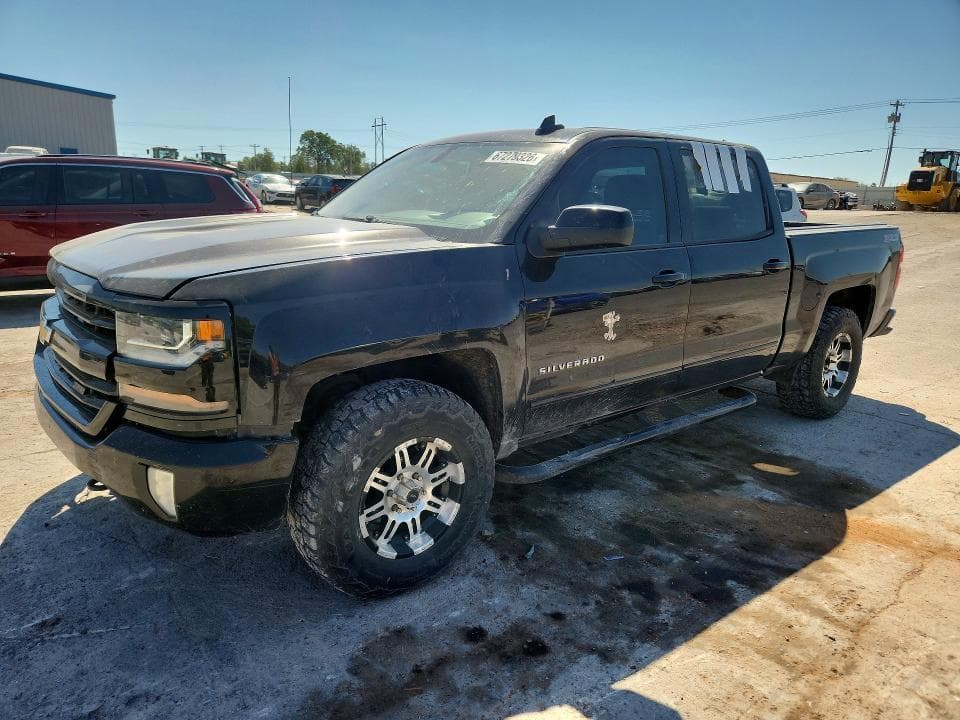 2017 CHEVROLET SILVERADO K1500 LT - 1