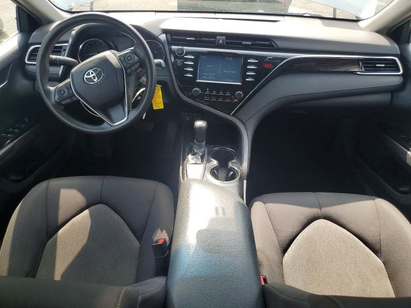 2018 TOYOTA CAMRY LE 8