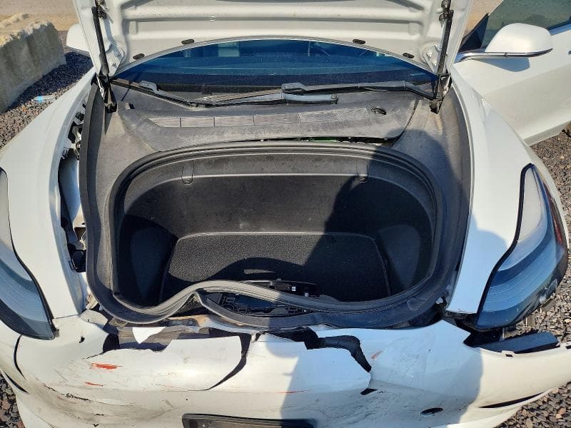 2018 TESLA MODEL 3 11