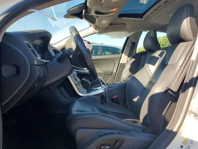 2018 VOLVO S60 DYNAMIC 7