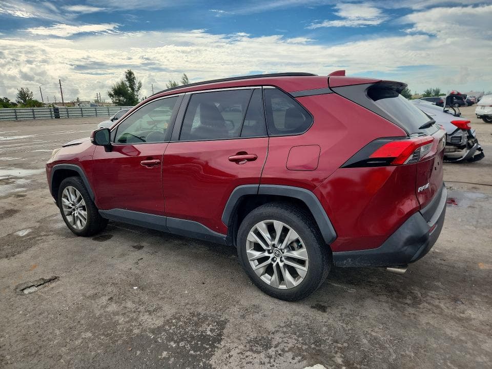 2019 TOYOTA RAV4 XLE PREMIUM 2