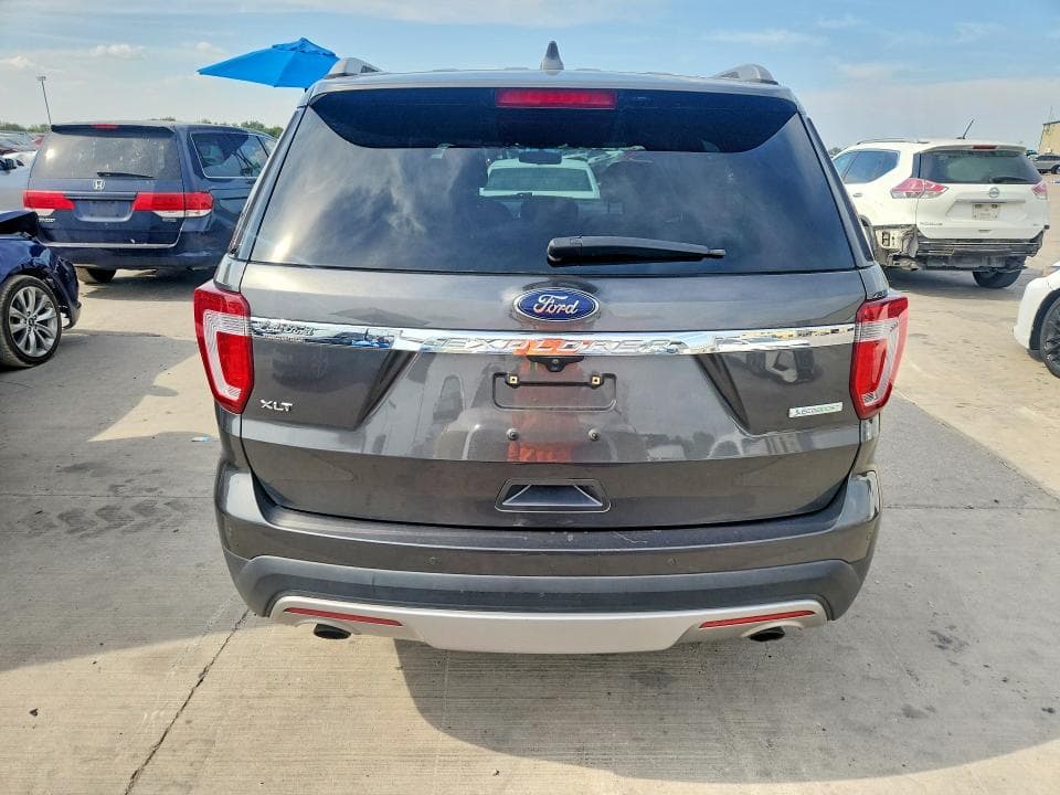 2017 FORD EXPLORER XLT 6