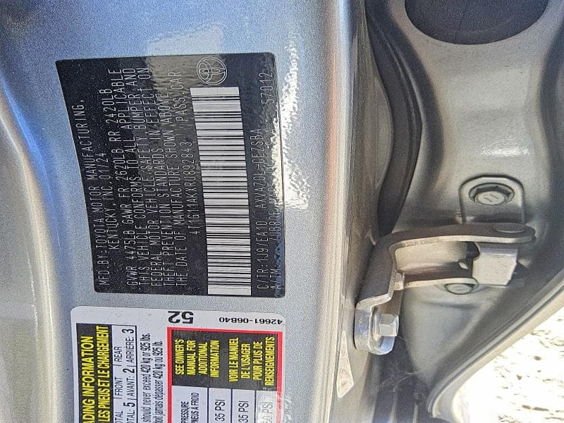 2024 TOYOTA CAMRY SE 12