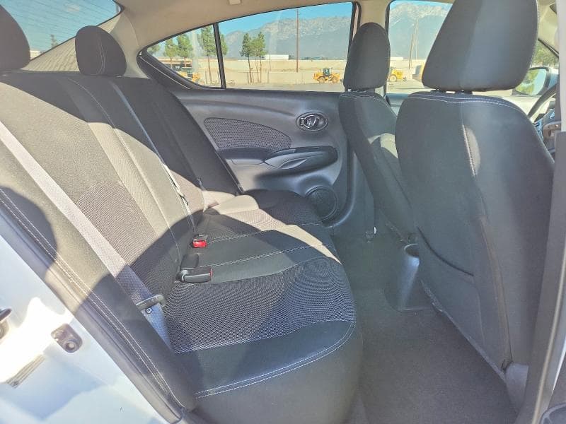 2017 NISSAN VERSA 1.6 SV 10
