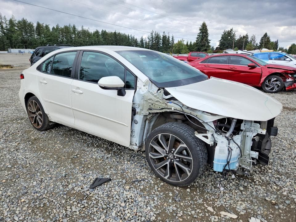 2020 TOYOTA COROLLA SE 4