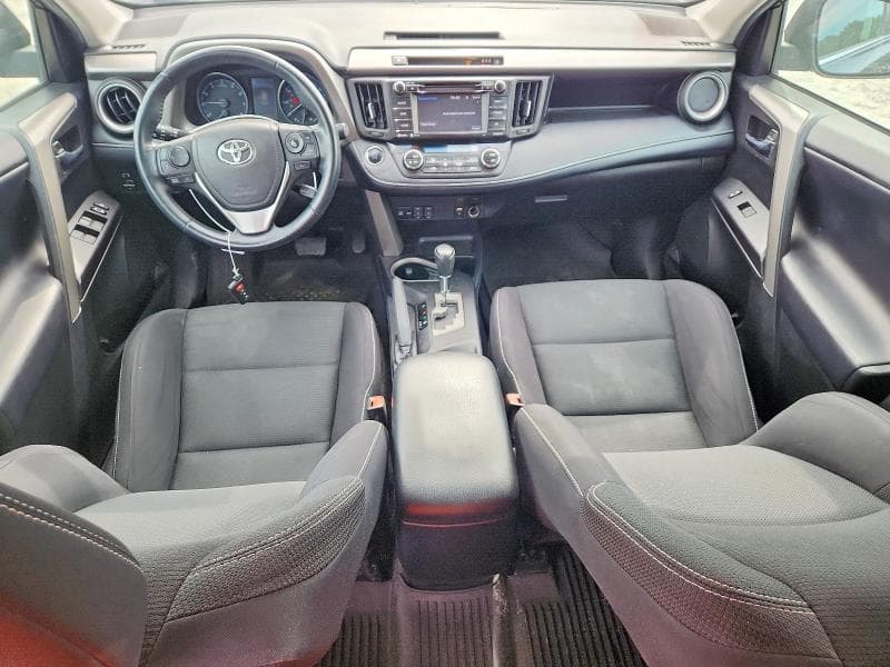 2018 TOYOTA RAV4 XLE 8