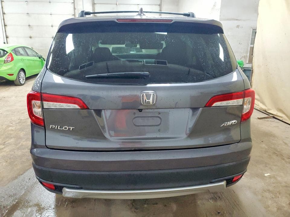 2020 HONDA PILOT EX 6