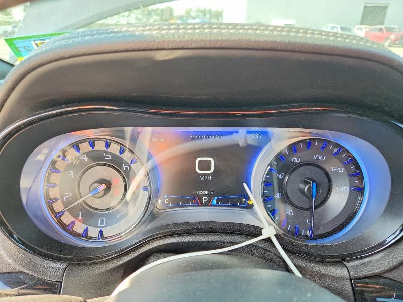 2018 CHRYSLER 300 S 9