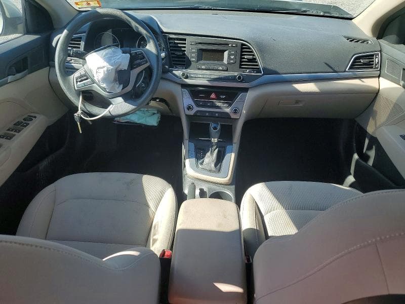 2017 HYUNDAI ELANTRA SE 8