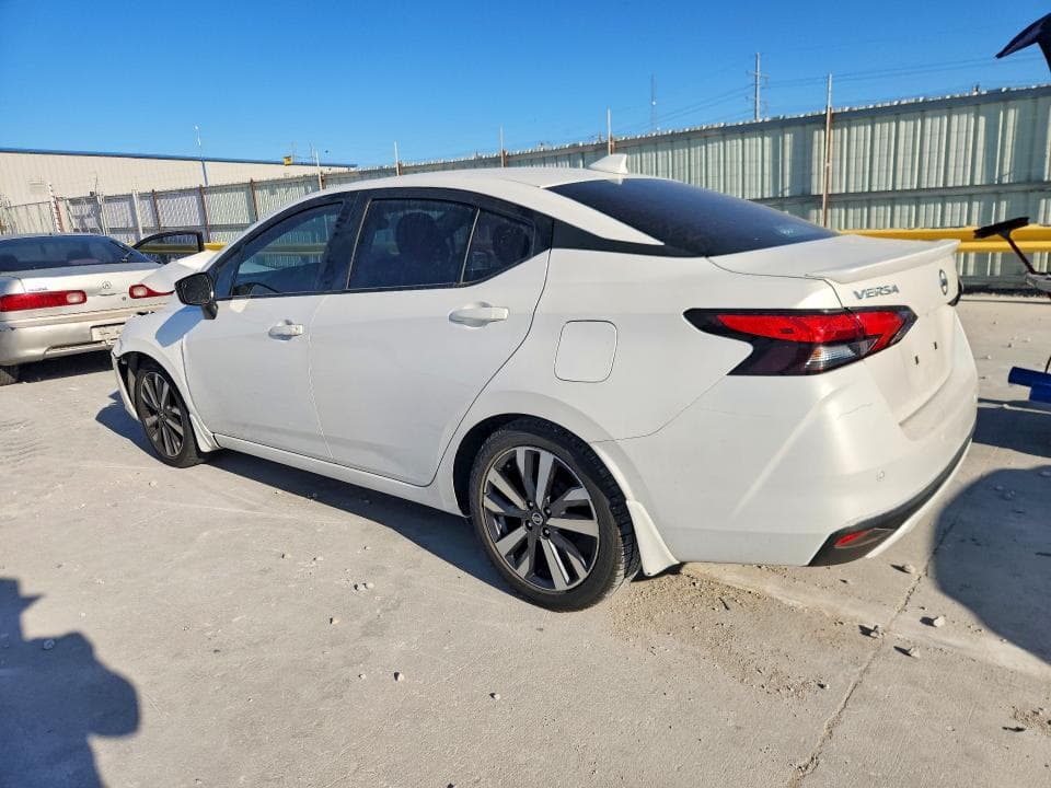 2020 NISSAN VERSA SR 2
