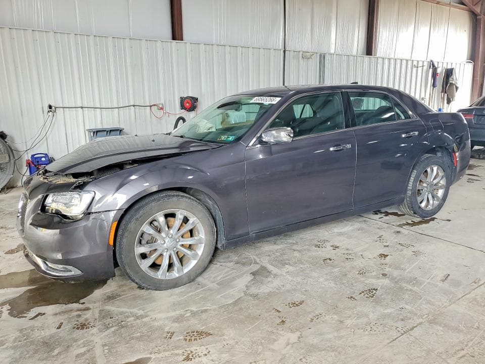 2018 CHRYSLER 300 LIMITED - 1
