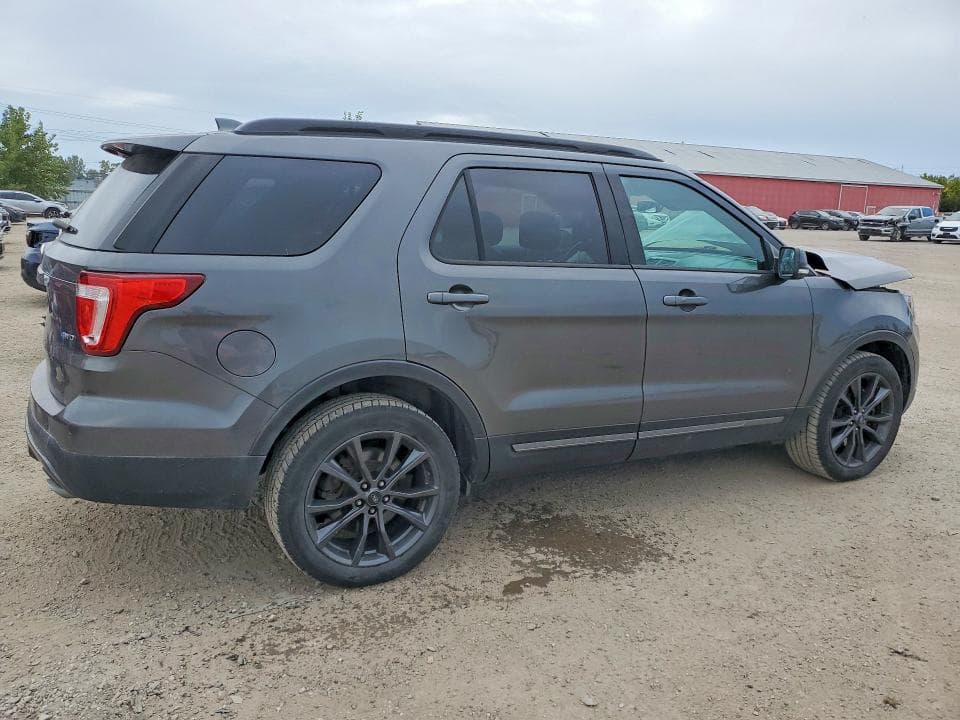 2017 FORD EXPLORER XLT 3