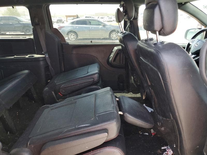 2017 DODGE GRAND CARAVAN GT 10