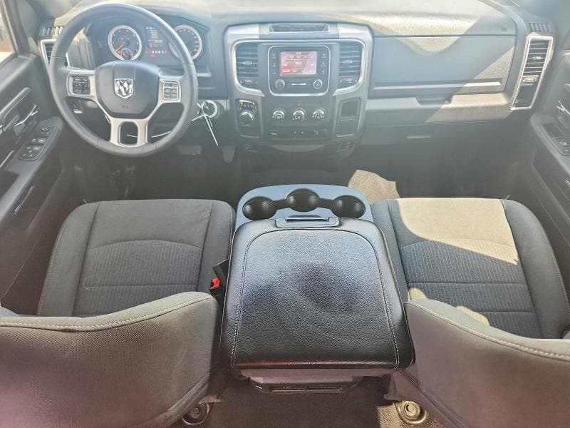 2024 RAM 1500 CLASSIC SLT 8