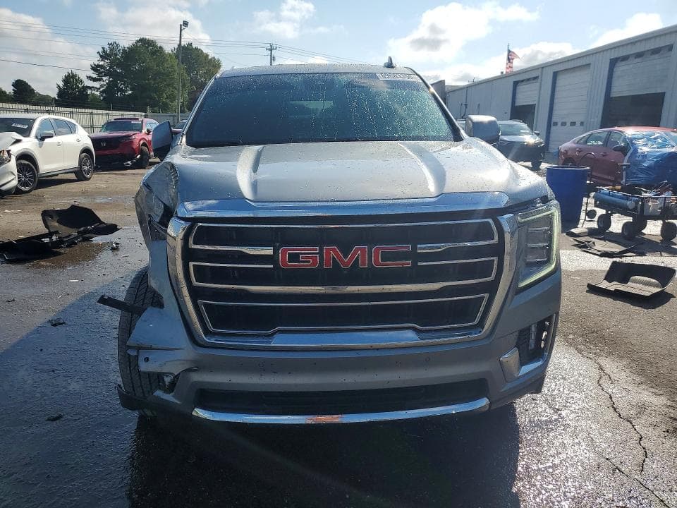 2024 GMC YUKON SLT 5