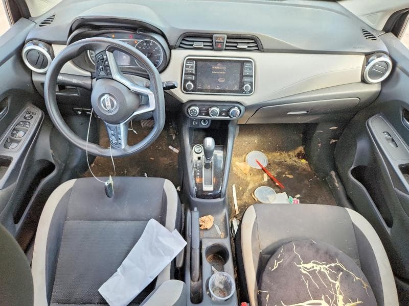 2021 NISSAN VERSA SV 8